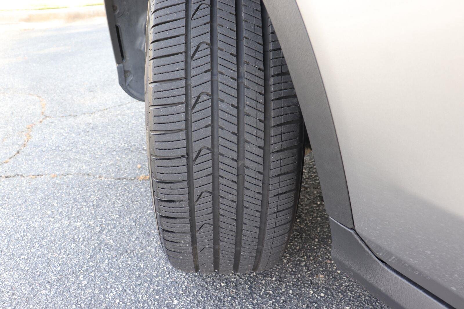 Used 2019 Mojave Silver Metallic Mercedes-Benz GLC 300 image 33