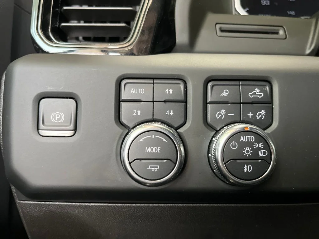 Used 2024 Gray GMC AT4 image 13