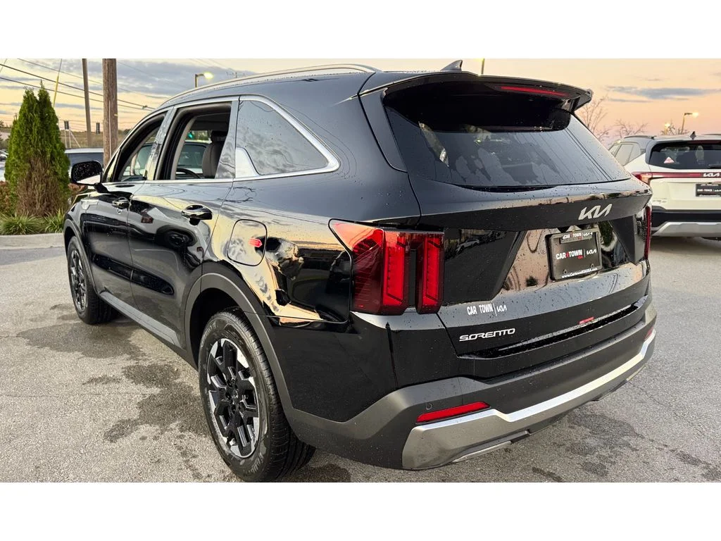 New 2026 Blk Kia S image 26