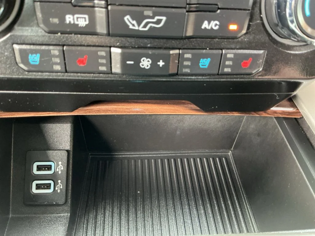 Used 2017 Black Ford Lariat image 19