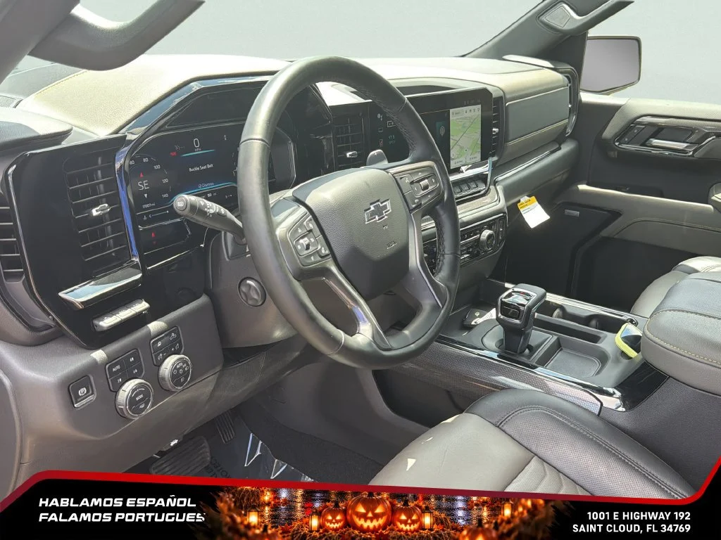 Used 2025 Slate Gray Metallic Chevrolet ZR2 image 15