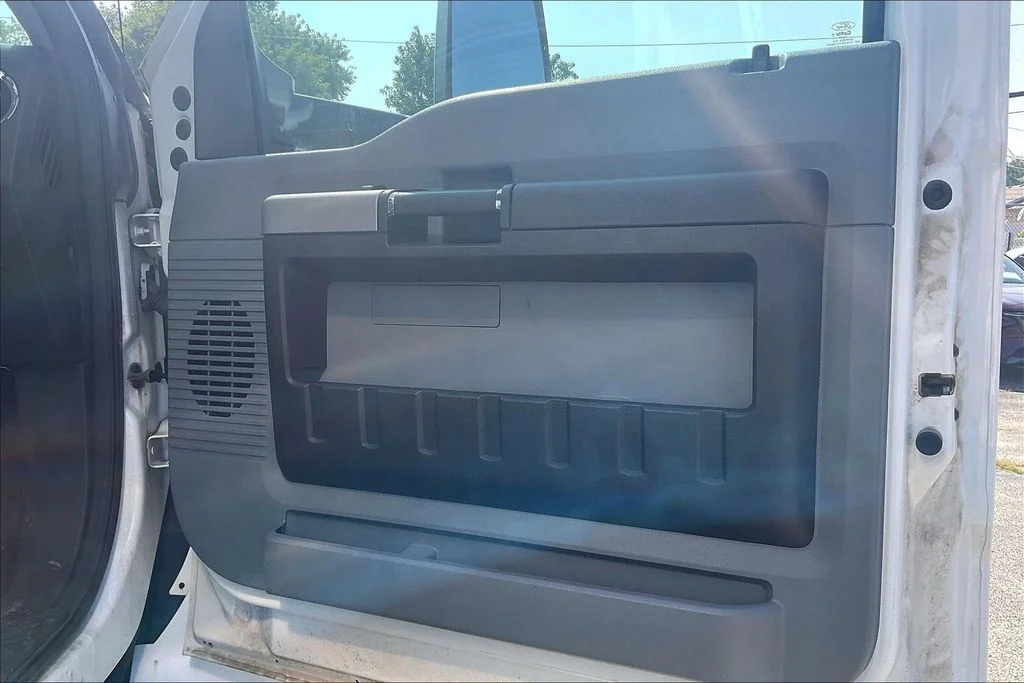 Used 2018 White Ford Base image 22