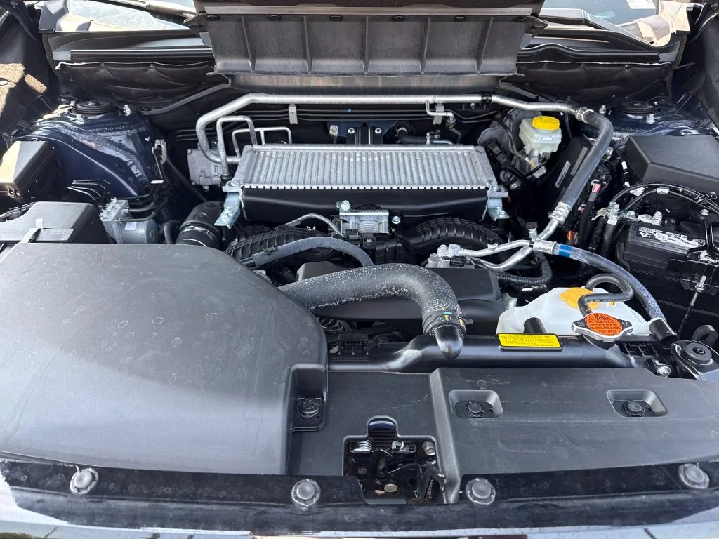 Used 2025  Subaru Premium image 18