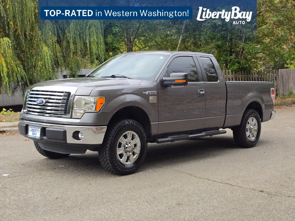 Used 2012 Gray Ford XLT image 1