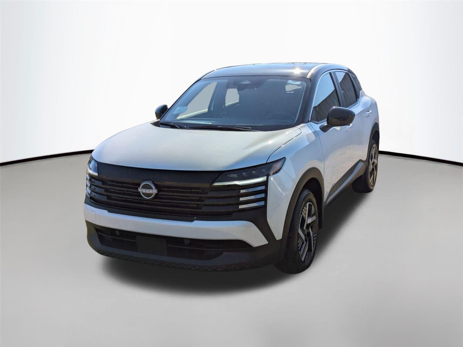 New 2025 Two-tone Aspen White TriCoat / Super Black Nissan SV image 2