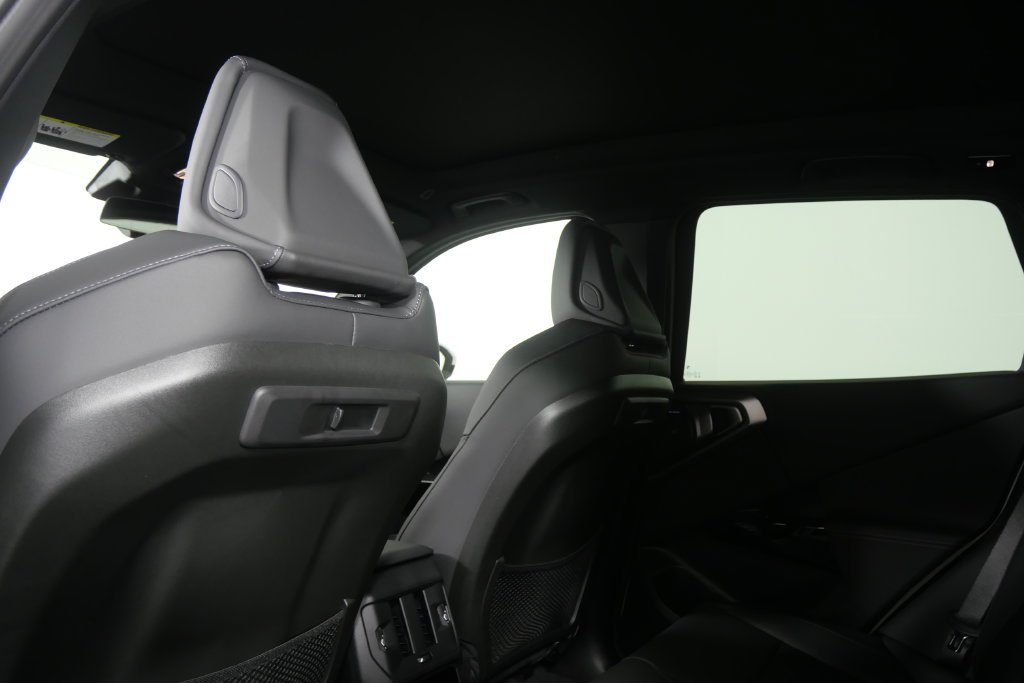 New 2026 Alpine White BMW 30 xDrive image 17