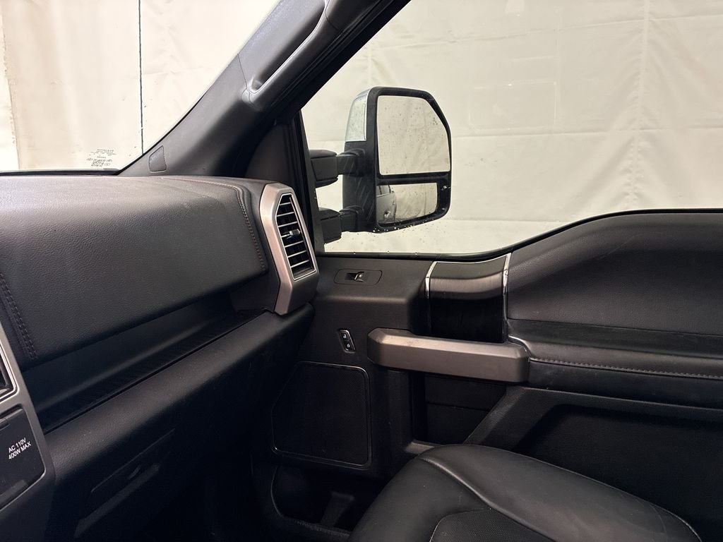 Used 2020 Gray Ford Platinum image 25