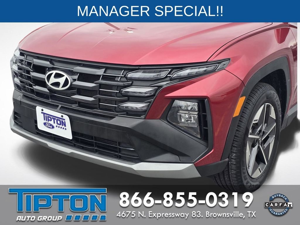 Used 2025 Red Hyundai SEL image 10