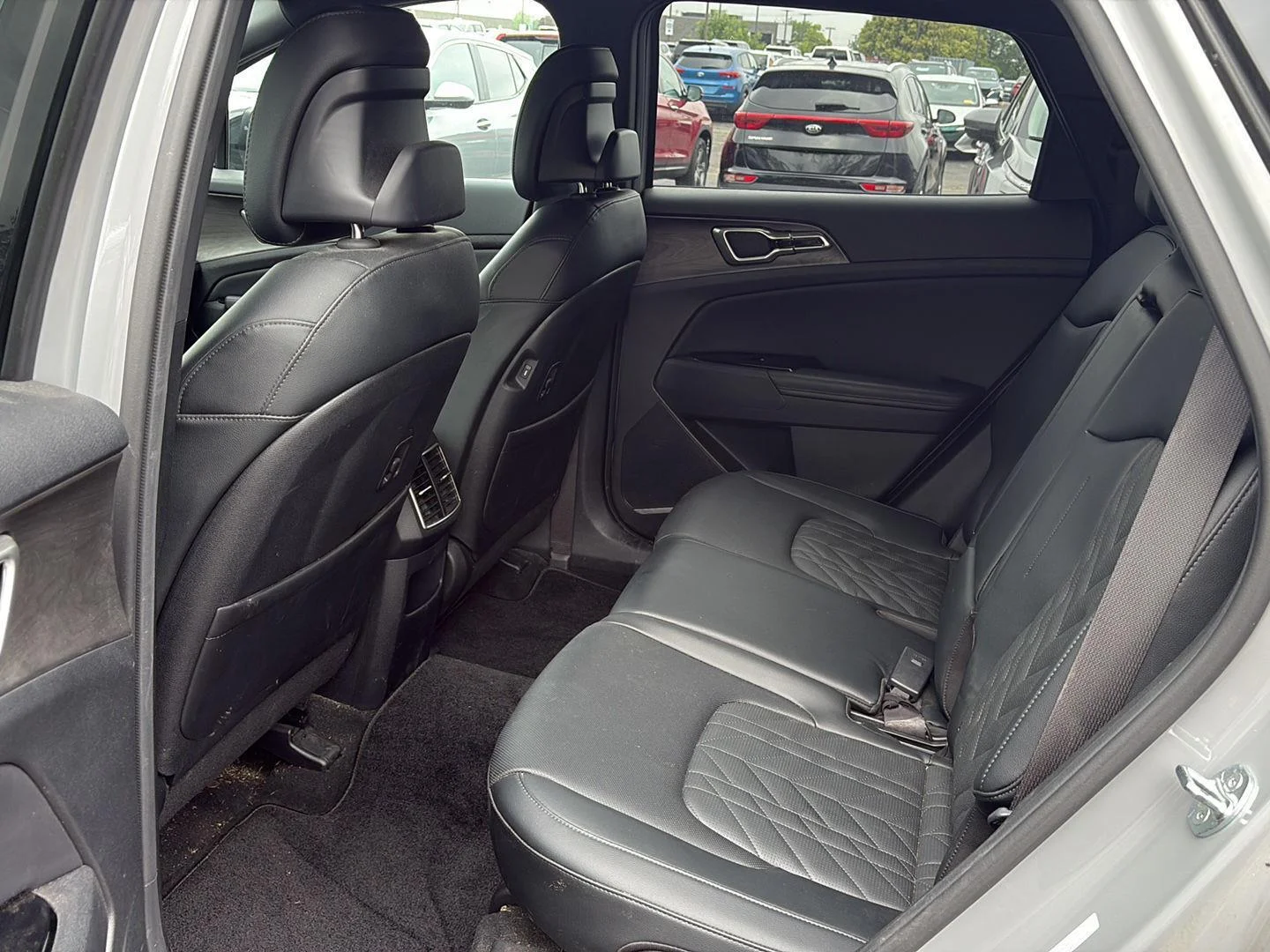 Used 2023 Wolf Gray Kia X-Line image 11