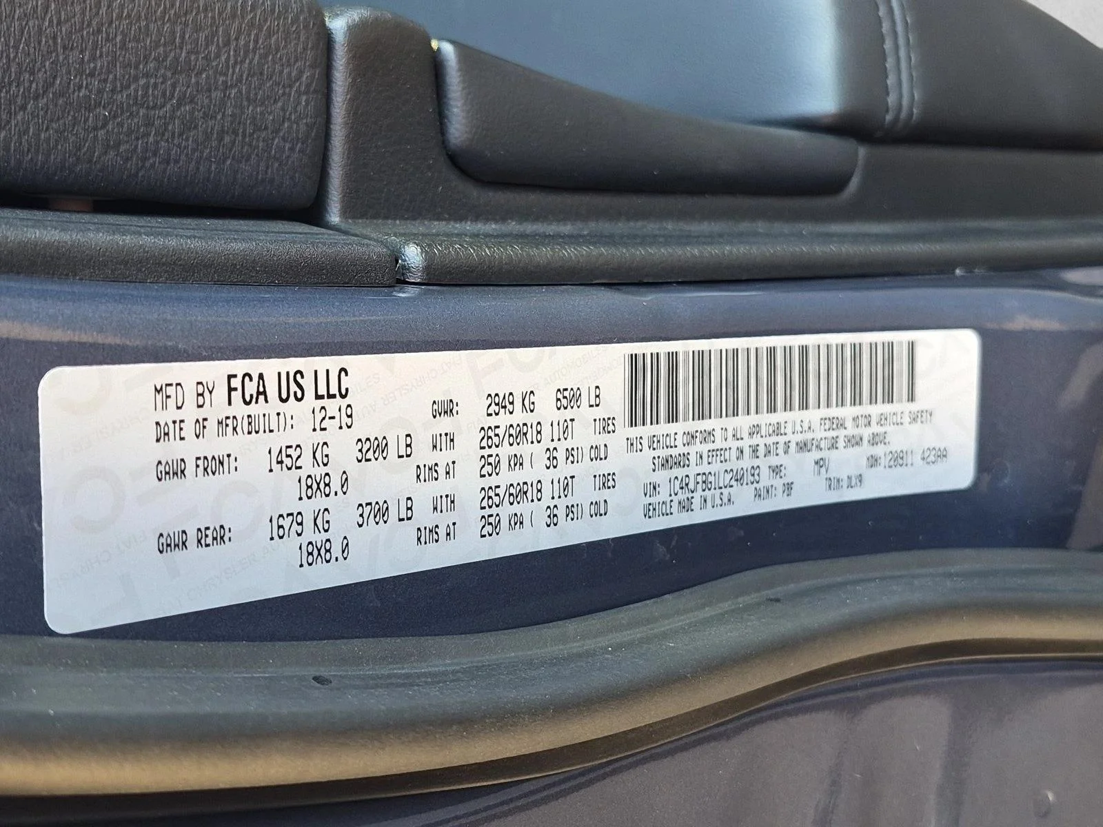 Used 2020 Slate Blue Pearlcoat Jeep Limited image 14