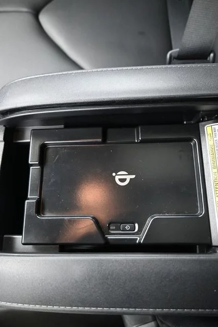 Used 2021 Black Toyota XLE image 43