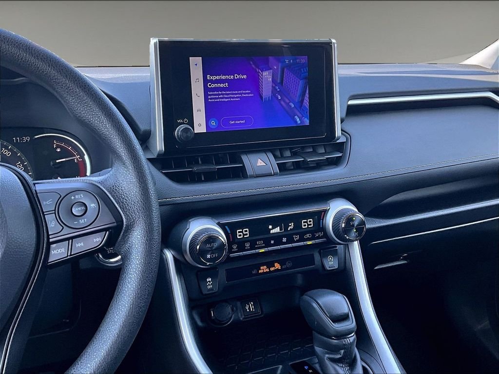 Used 2025 Silver Toyota XLE image 18