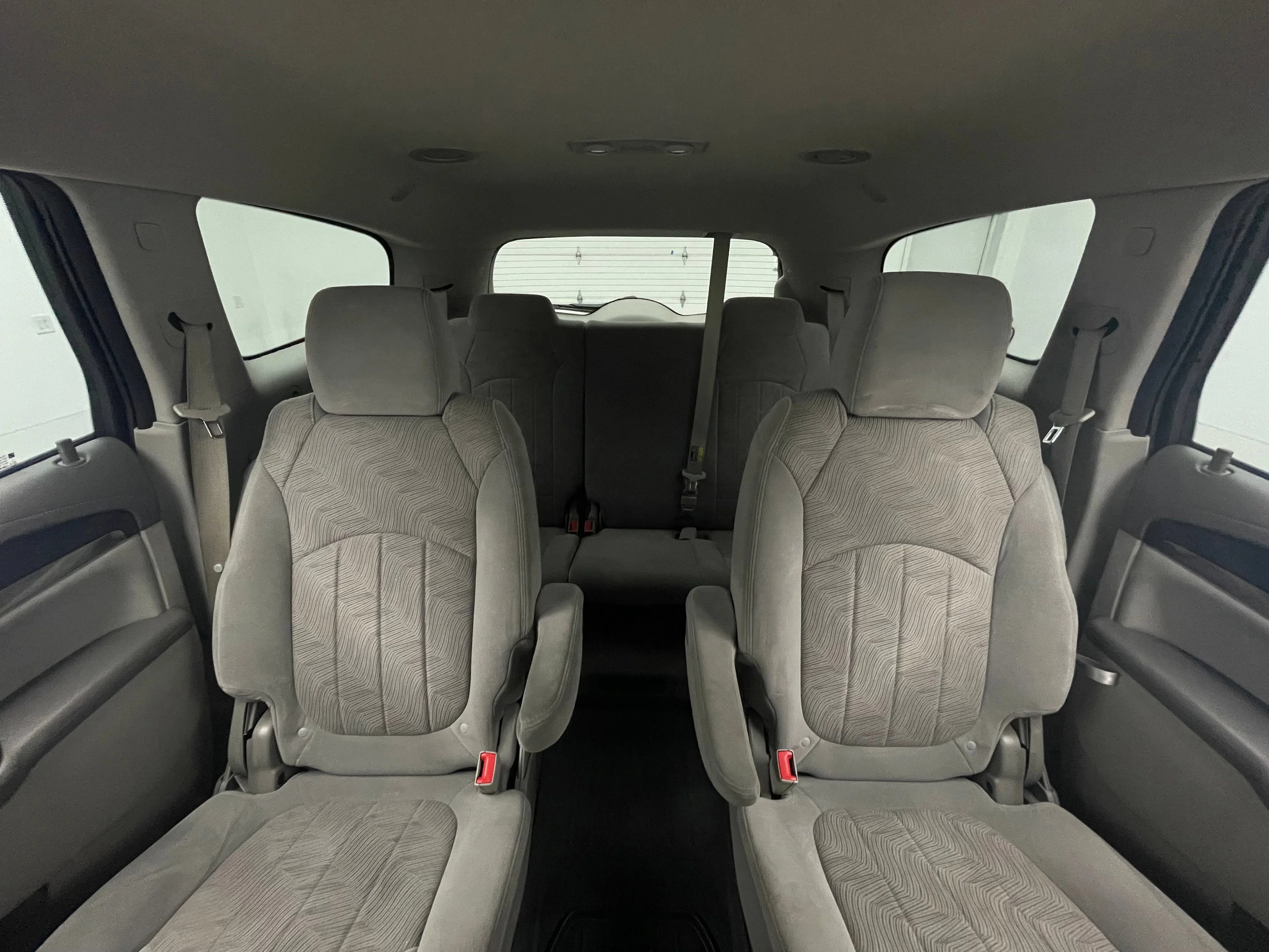 Used 2015 IRIDIUM METALLIC Buick Convenience image 37