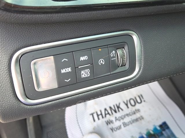 Used 2025 Red Buick Avenir image 30