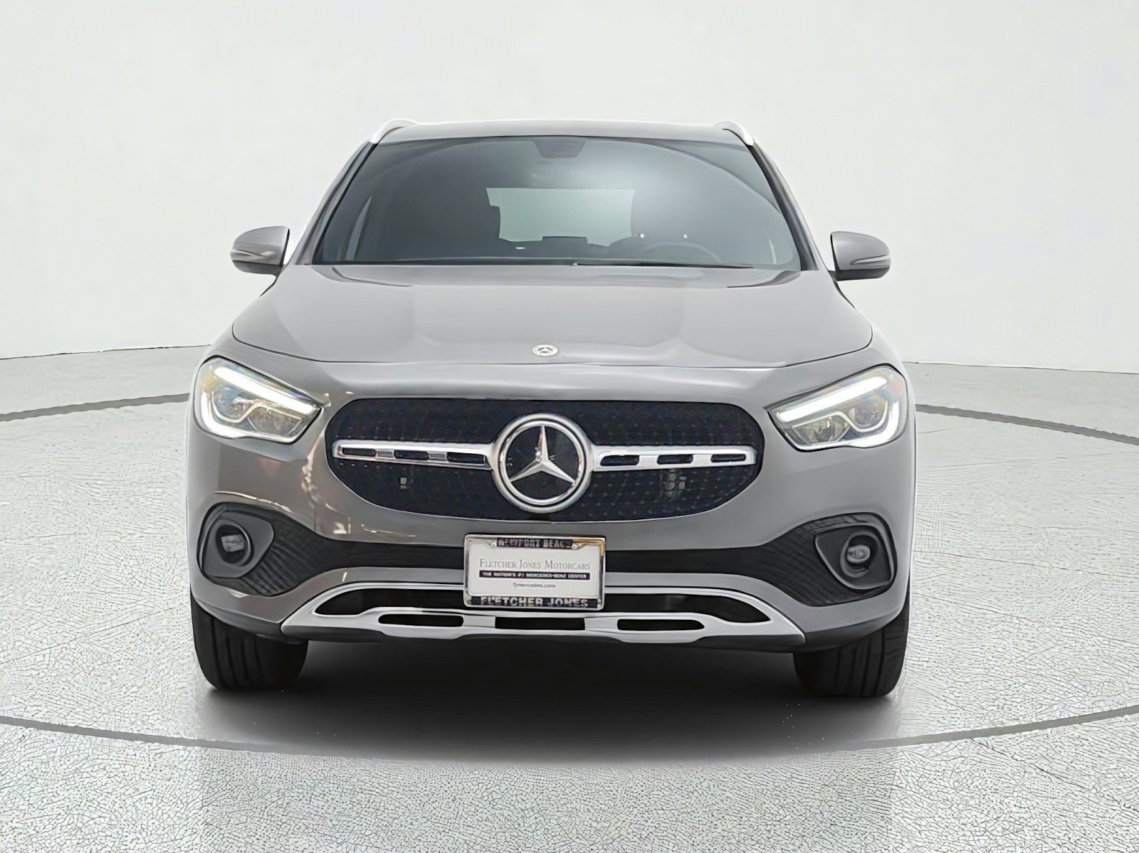 Used 2023 Mountain Grey Metallic Mercedes-Benz GLA 250 SUV image 2