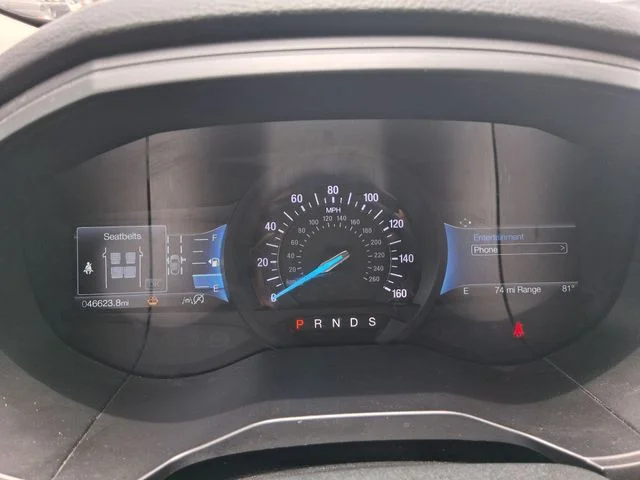 Used 2022 Black Ford SE image 10