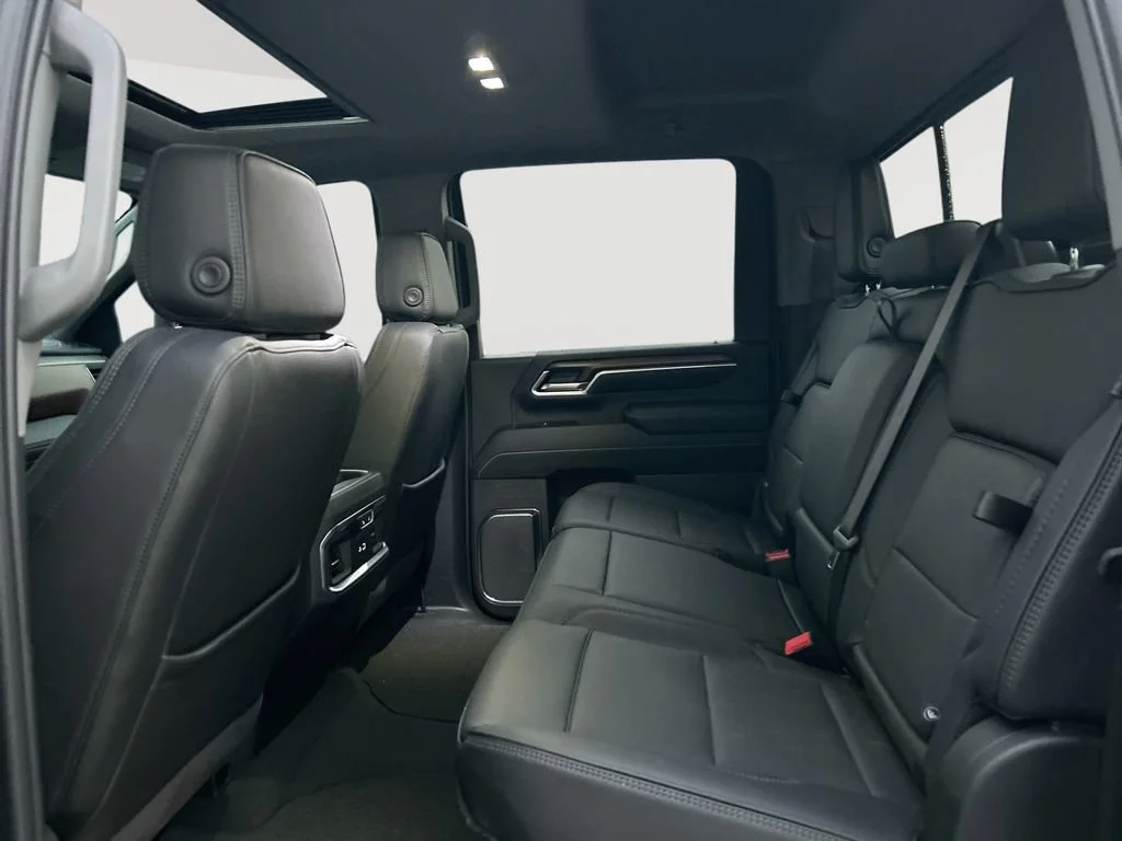 Used 2024 Onyx Black GMC Denali image 30