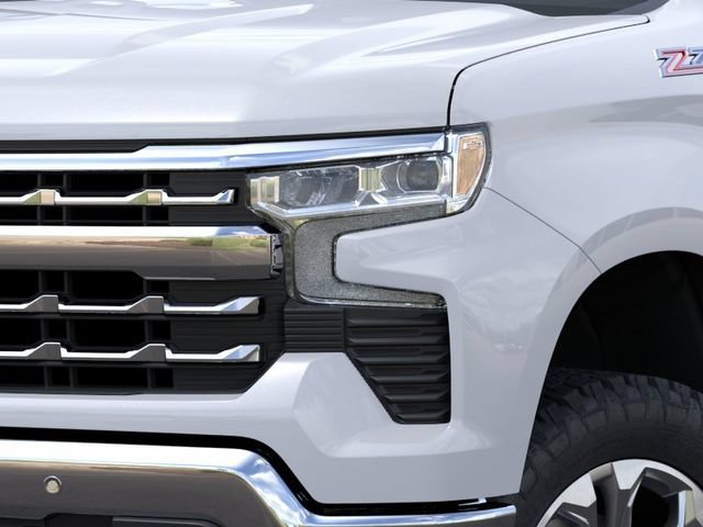 New 2026 Polar White Tricoat Chevrolet LTZ image 10