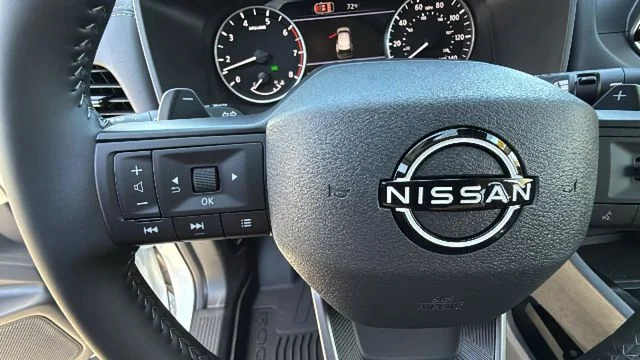 New 2026 Everest White Pearl TriCoat Nissan Dark Armor™ image 19