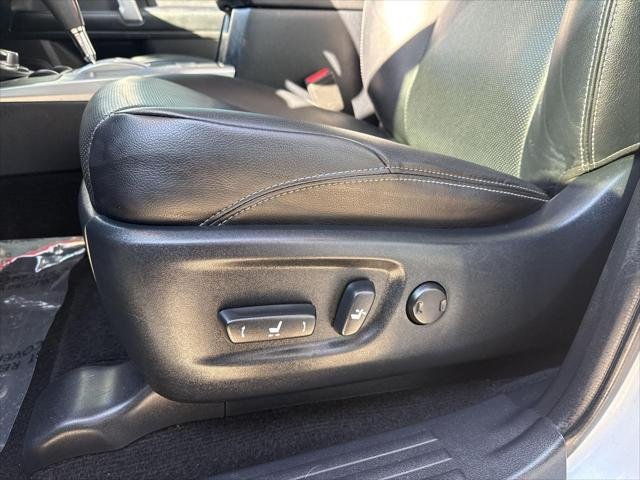 Certified Used 2024 Wind Chill Pearl Toyota Limited image 44