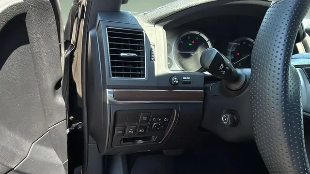 Used 2017 Black Toyota Base image 22