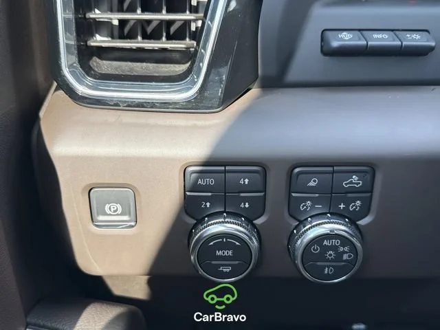 Certified Used 2025 Summit White GMC Denali image 26