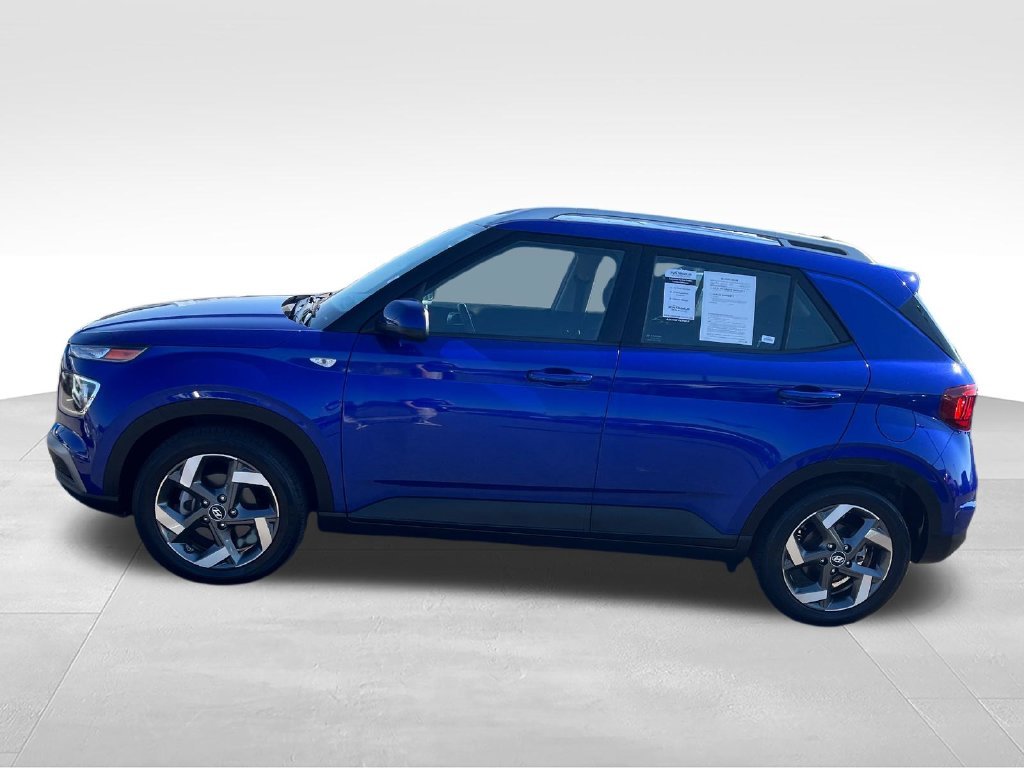 Used 2024 Blue Hyundai SEL image 2
