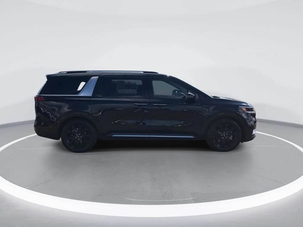 Used 2024 Black Kia SX image 9