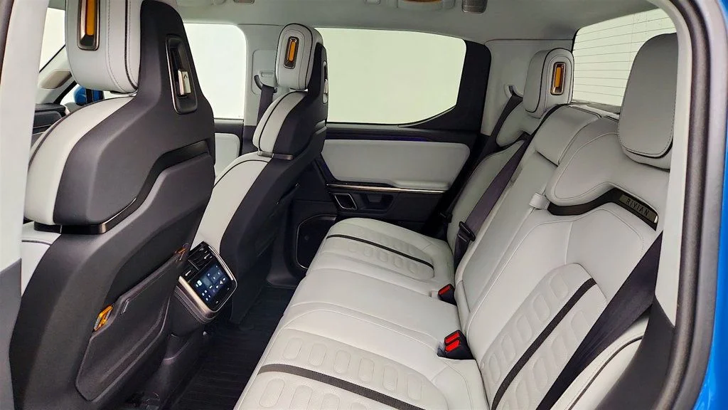 Used 2024 Rivian Blue Rivian Adventure Dual-Motor Large Pack w/ Ocean Coast Vegan Leather image 21