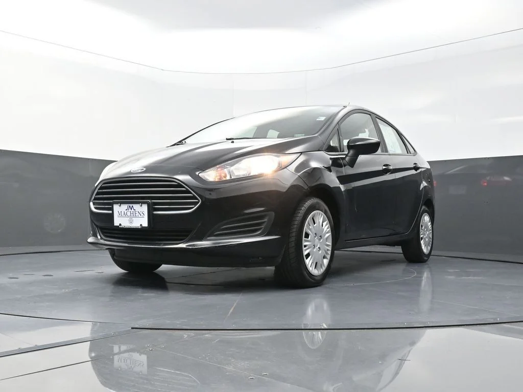 Used 2019 Black Ford S image 24