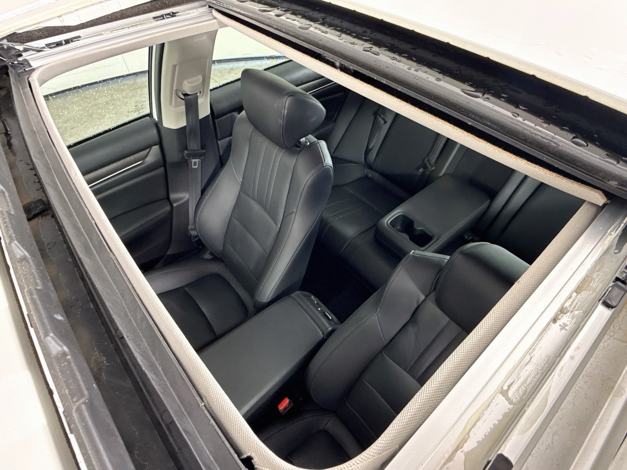 Used 2021 Platinum White Pearl Honda Touring image 22