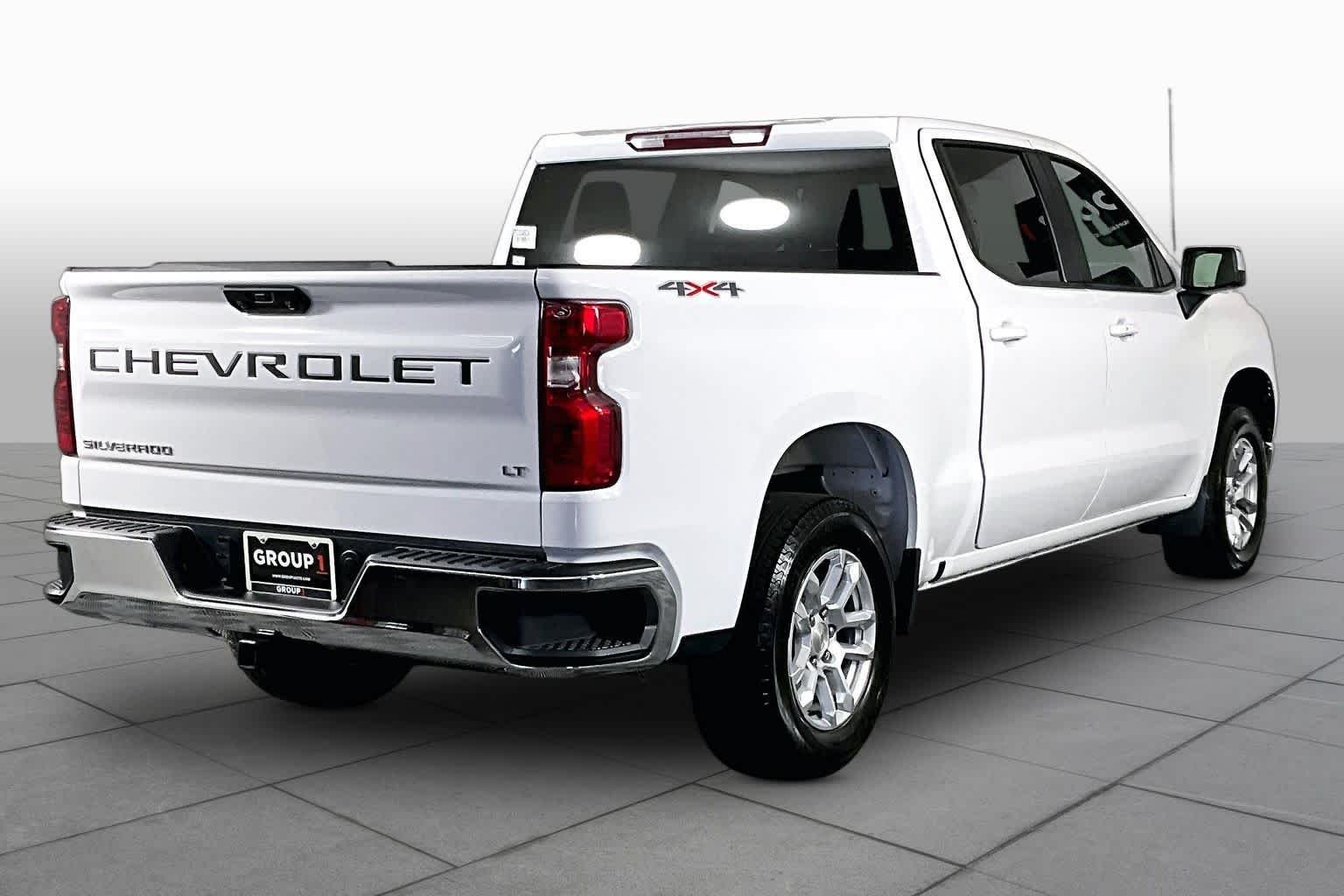 Used 2023 Summit White Chevrolet LT (2FL) image 13