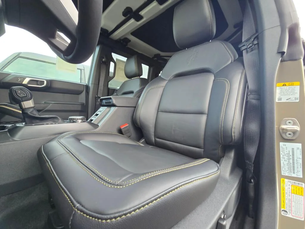 New 2025 Marsh Gray Ford Badlands® image 18