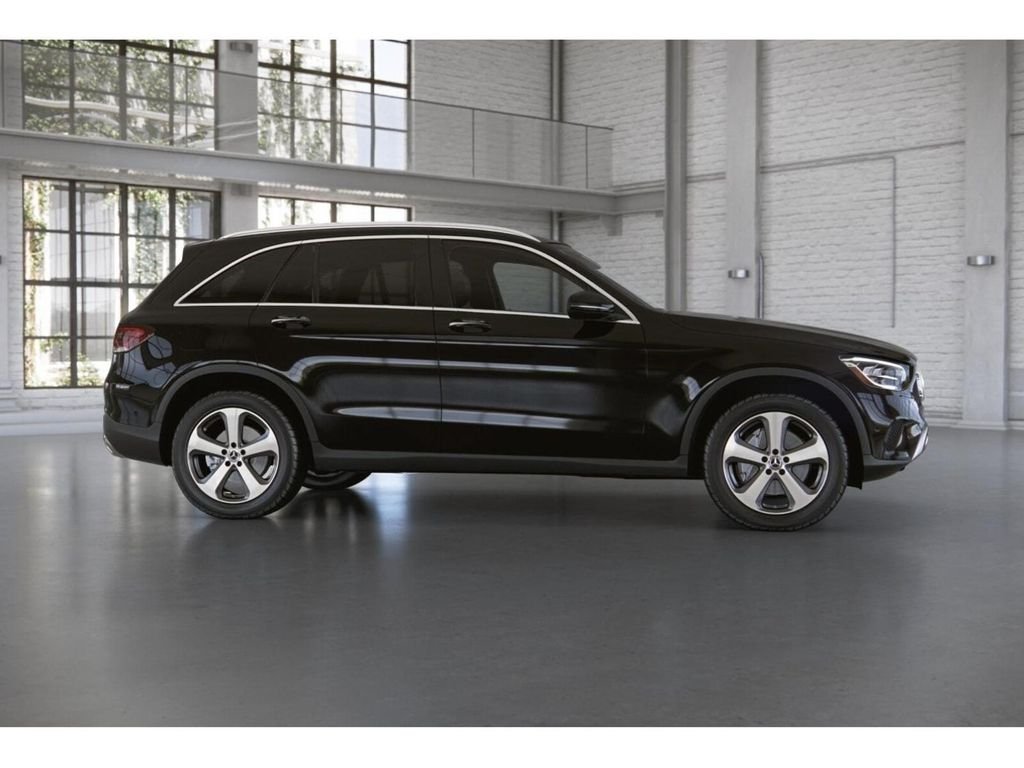 Certified Used 2022 Black Mercedes-Benz GLC 300 4MATIC® image 16