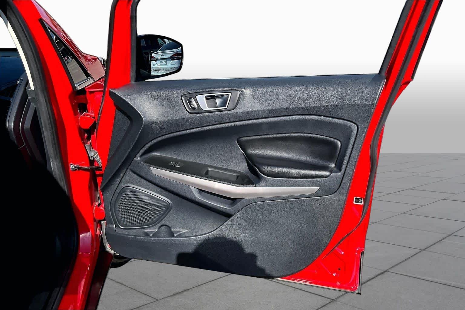 Used 2020 Race Red Ford Titanium image 23