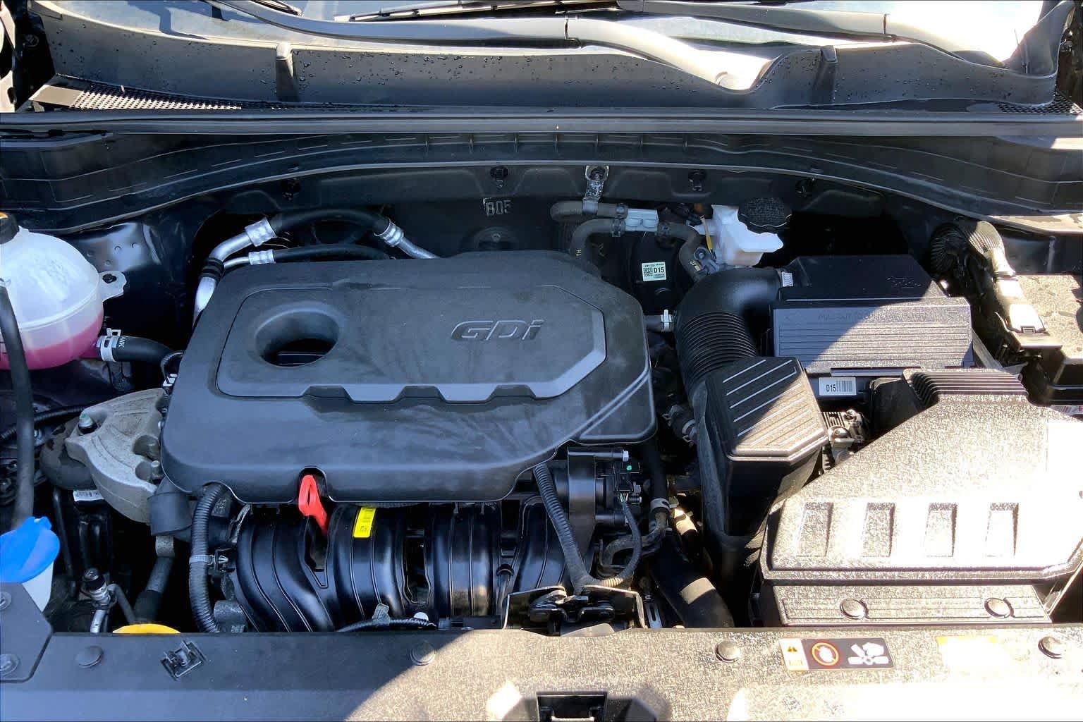 Used 2021 Black Cherry Kia LX image 32