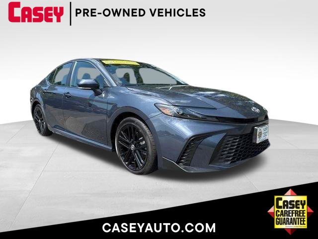 Used 2026  Toyota SE image 1