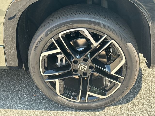 New 2026 Green Volkswagen 2.0T SEL R-Line image 21