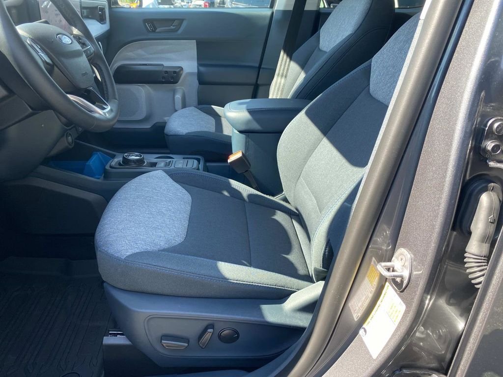 New 2026 Carbonized Gray Metallic Ford XLT image 12