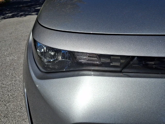 Used 2023 Gray Kia LX image 9