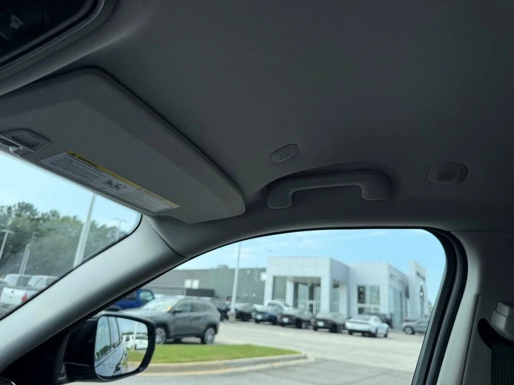 Used 2023 Gray Jeep Limited image 14