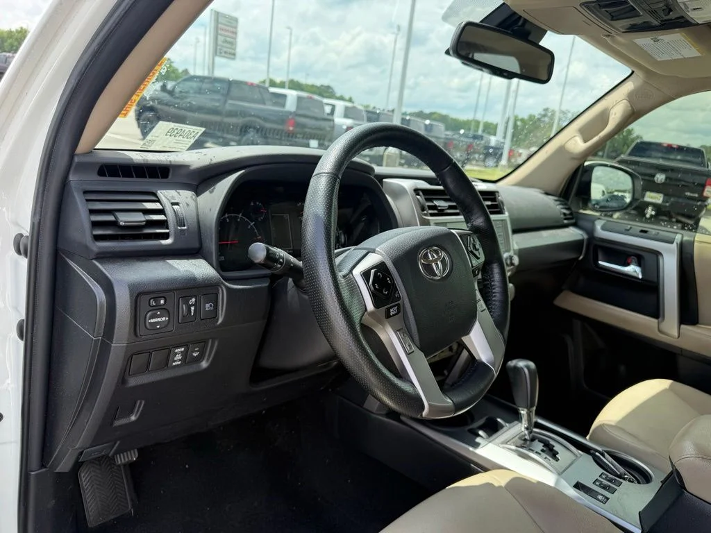 Used 2023 White Toyota SR5 Premium image 9