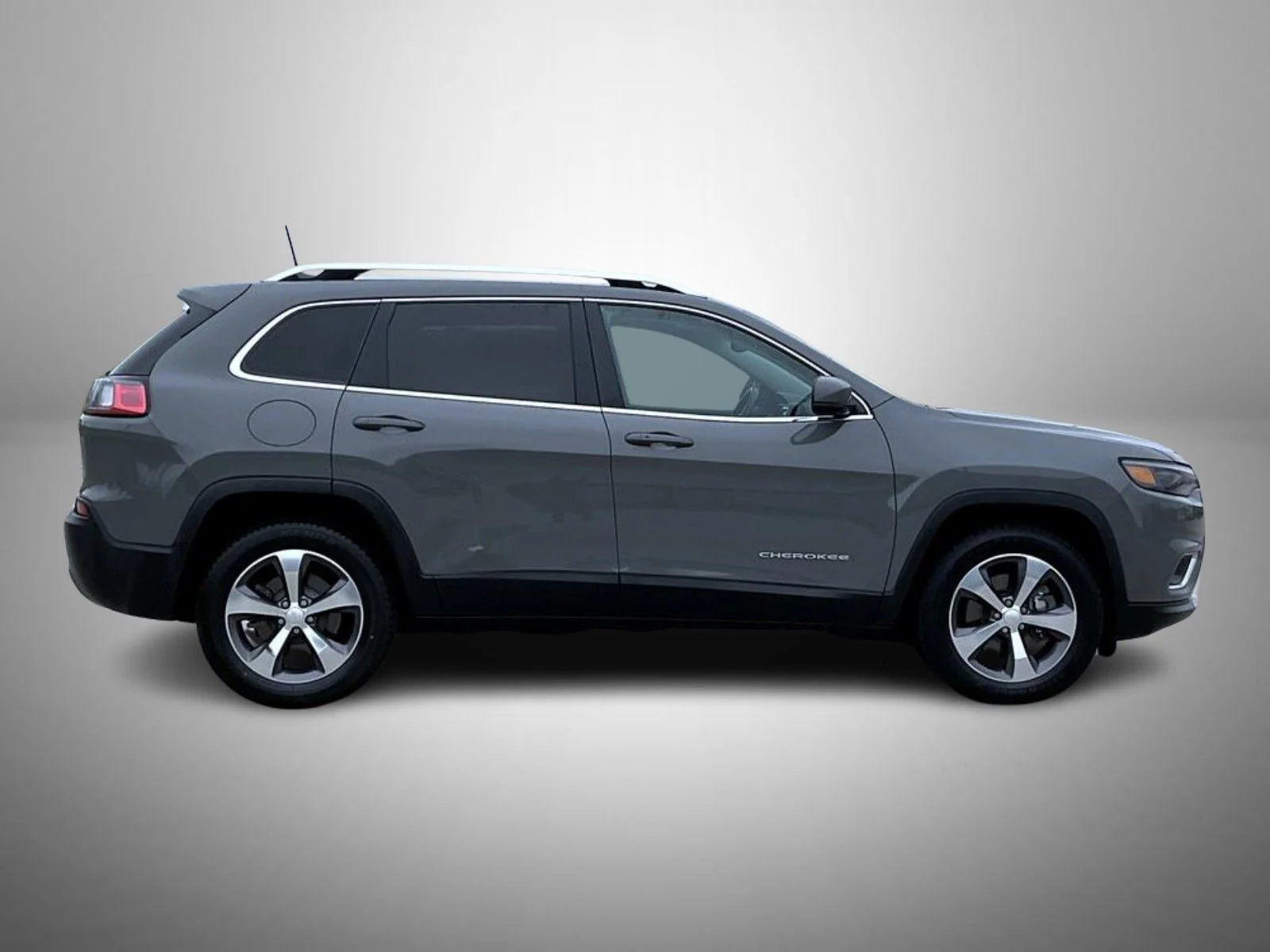 Used 2019 Gray Jeep Limited image 4