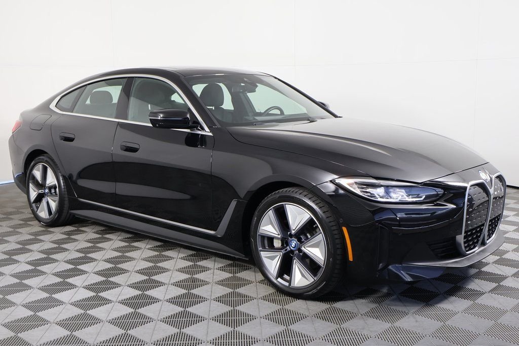 Used 2023 Jet Black BMW eDrive40 image 3