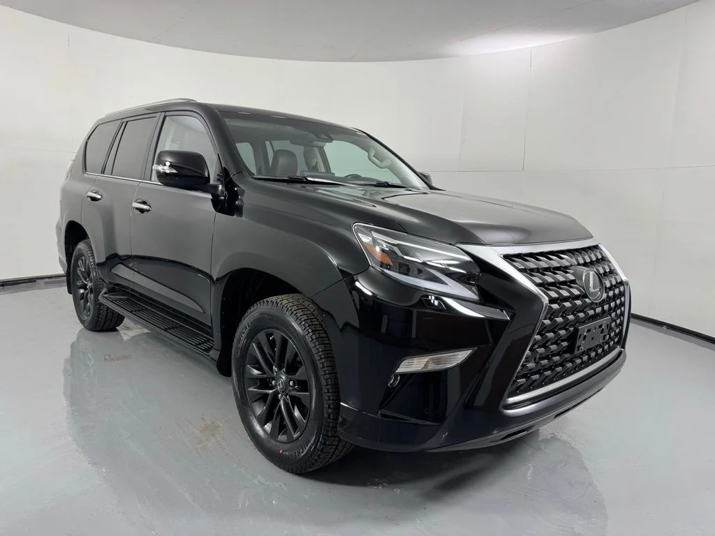 Used 2023 Onyx Black Lexus 460 image 3