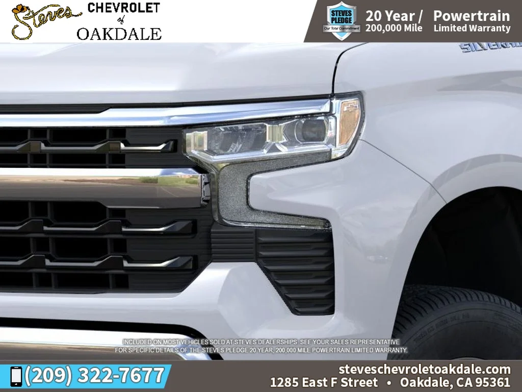 New 2026 Summit White Chevrolet LT image 10