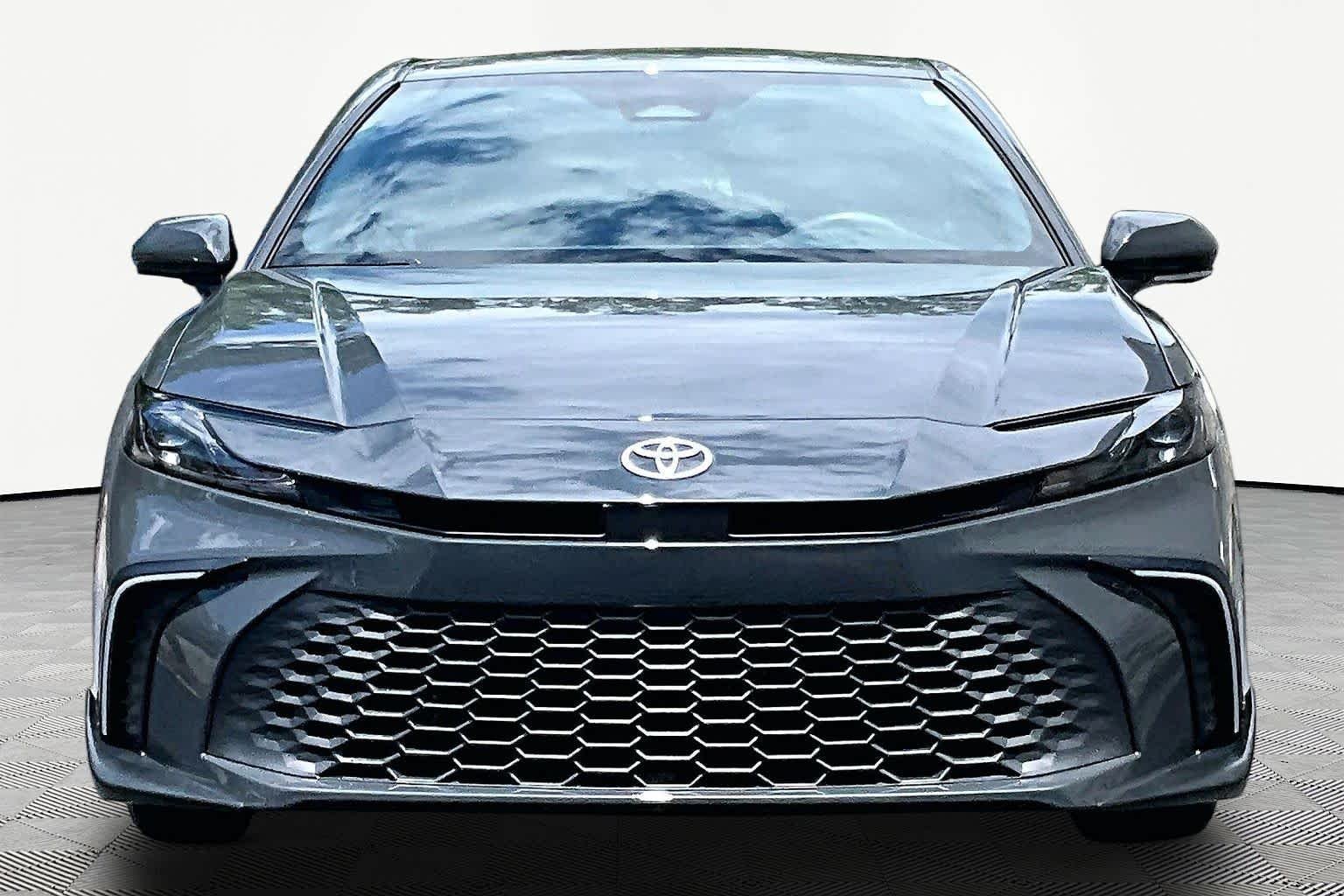 Used 2025 Underground Toyota SE image 4