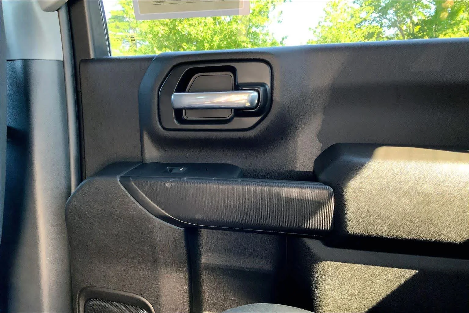 Used 2024 Summit White GMC Pro image 36