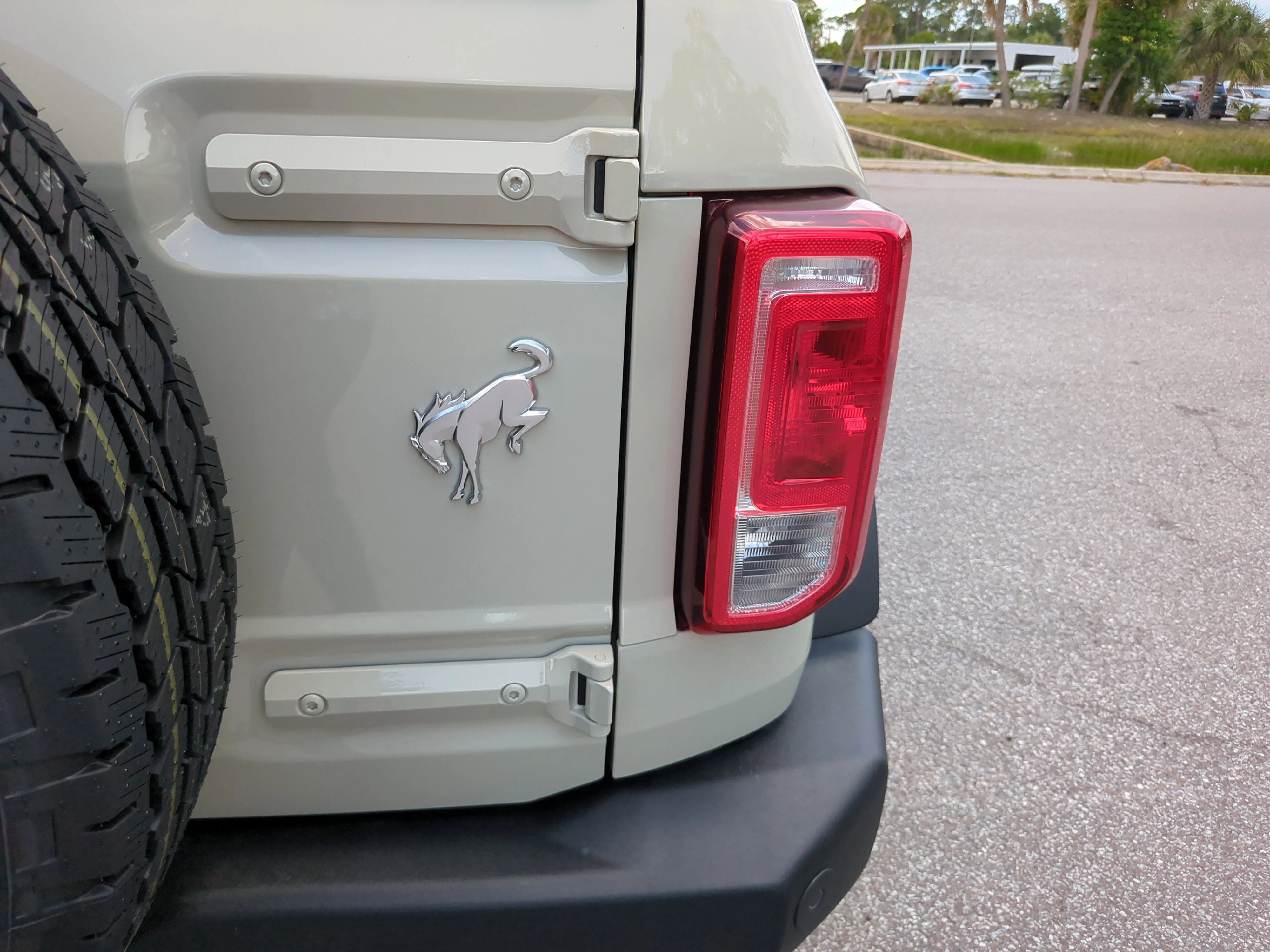 New 2026 Desert Sand Ford Big Bend® image 10