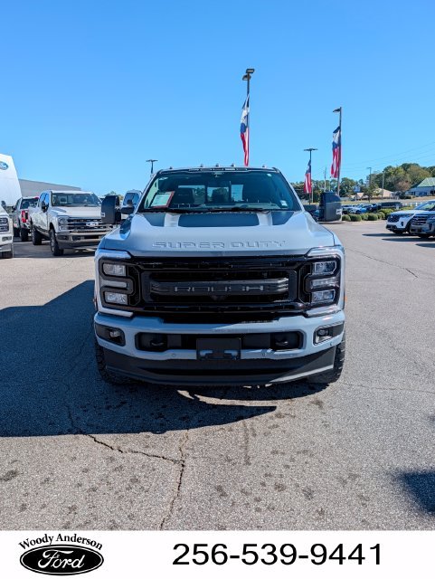 New 2026 Glacier Gray Metallic Tri-Coat Ford Lariat image 2